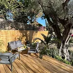 Bas De Cosy Les Pins Avec Jardin بيت للعطل
