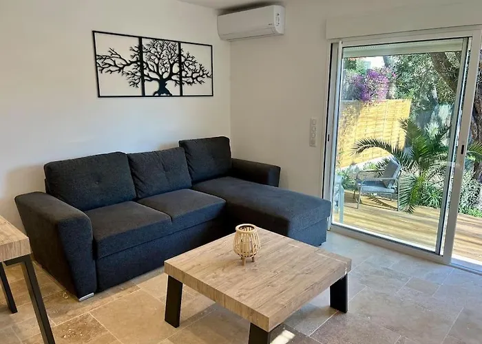 Сasa de vacaciones Bas De Cosy Les Pins Avec Jardin